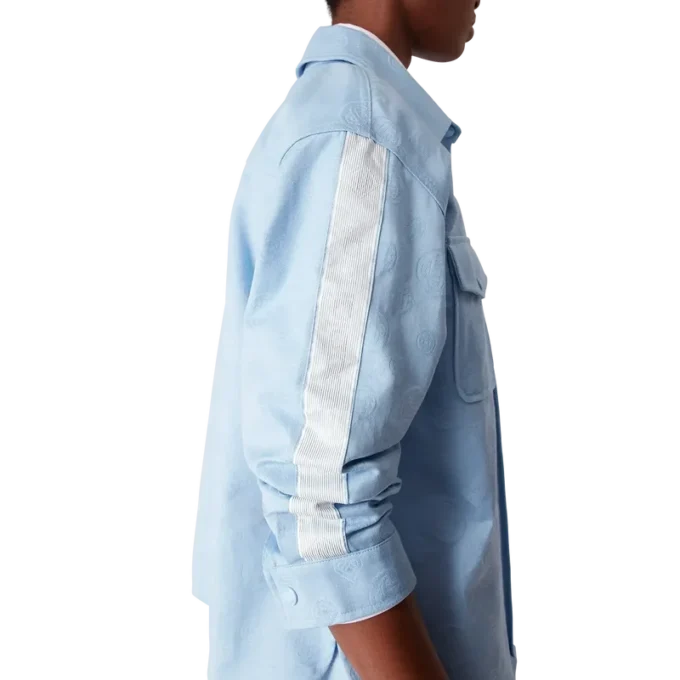 Blå långärmad skjorta med monogram