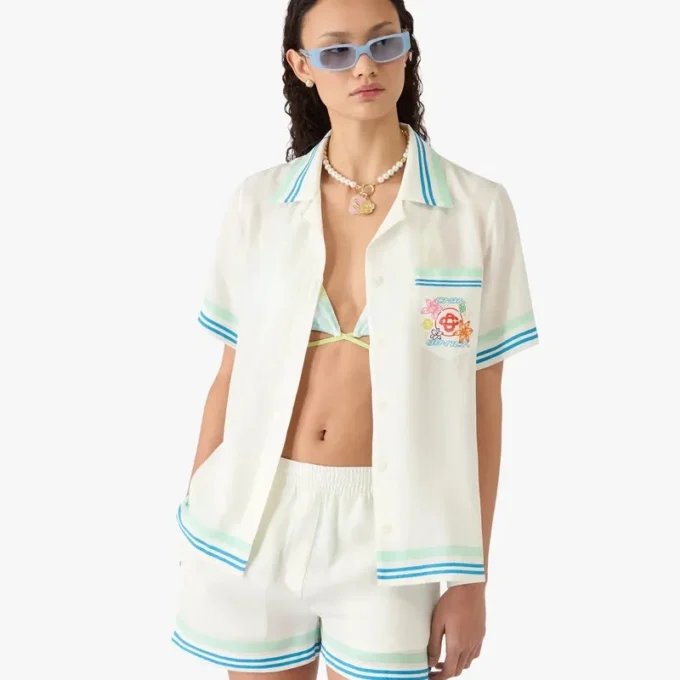 Blommig kortärmad silkeshorts med kubansk krage