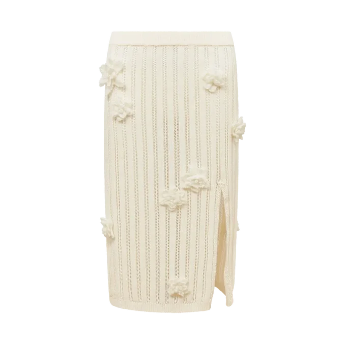 Blommig spetsstickad kjol