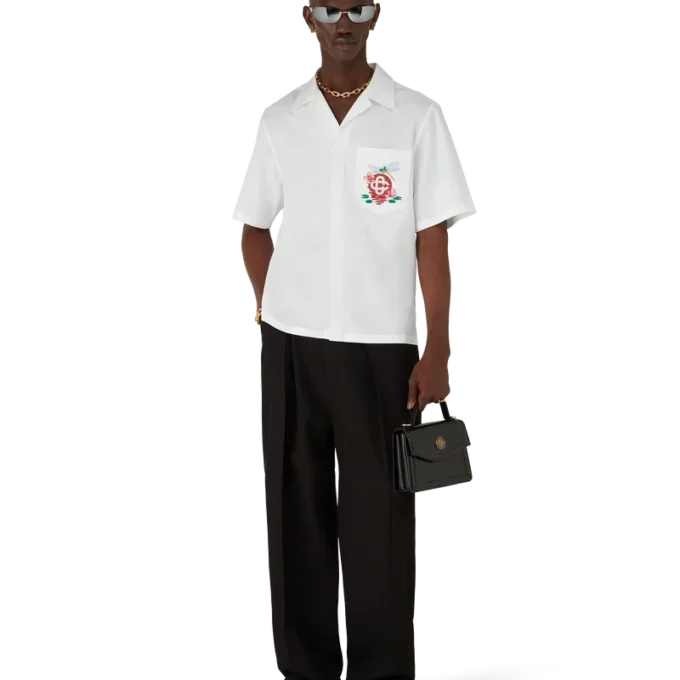 Broderad kortärmad skjorta i bomullspoplin