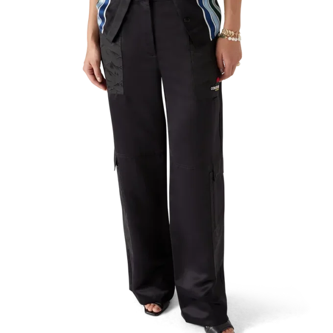 Cargobyxor i nylon och satin med bergskamouflage