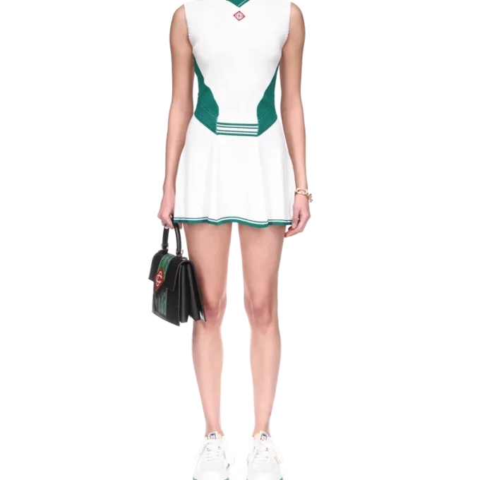 Draperad tennisklänning Draperad tennisklänning