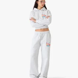 Grå broderade korta sweatpants