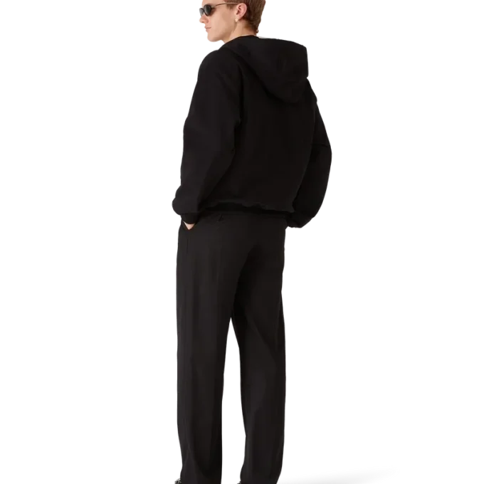 Huvtröja med dragkedja och diamantlogotyp