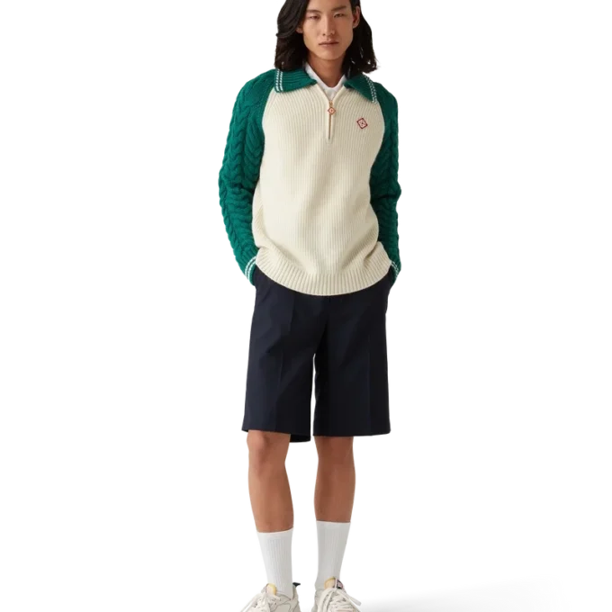 Kashmirtröja med kabelstickning Kashmirtröja med kabelstickning