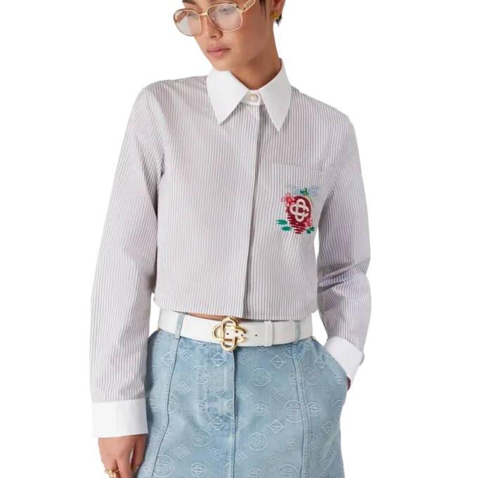 Kort skjorta i bomull med nålstreck och broderi