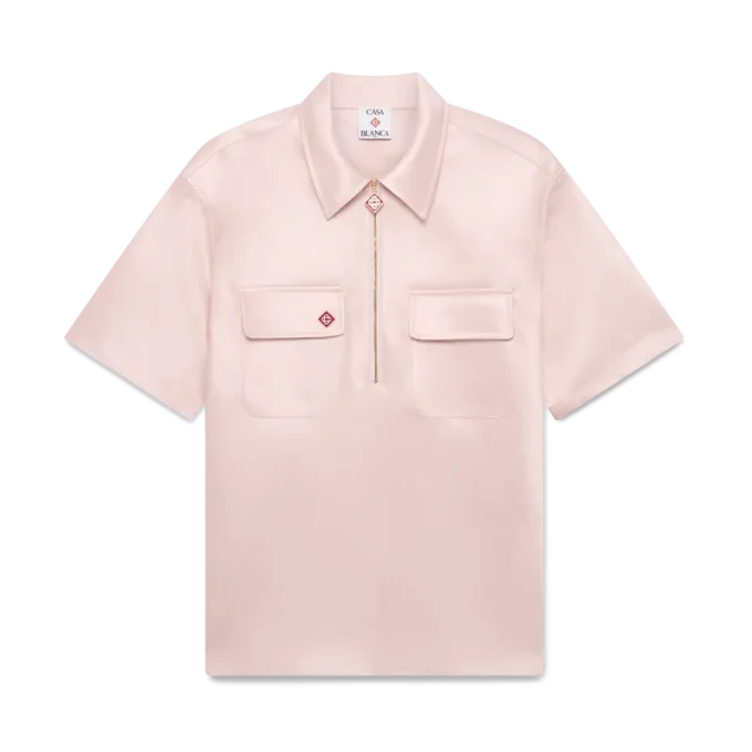 Kortärmad skjorta i satin med kvartslång dragkedja på shortsen