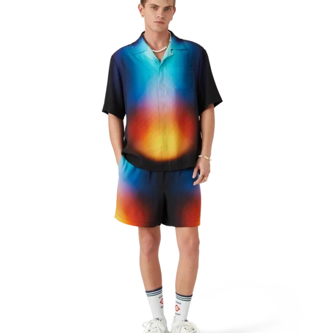 Kortärmad skjorta i silke med gradientmönster Kortärmad skjorta i silke med gradientmönster