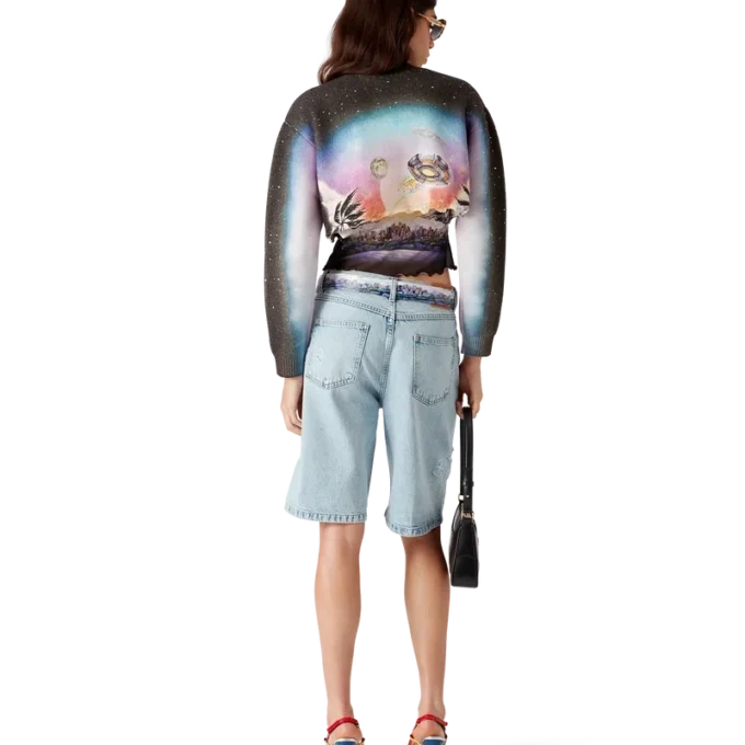 La Pramonition kort tröja i kashmirblandning La Pramonition kort tröja i kashmirblandning