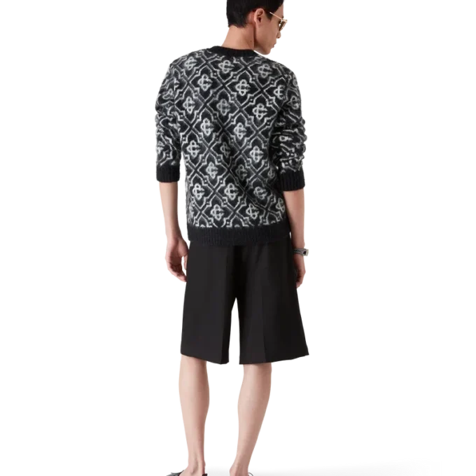 Mohair-tröja med monogram Mohair-tröja med monogram