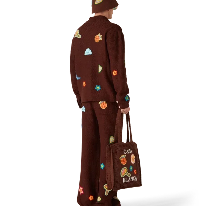 Motiv-virkad skjorta