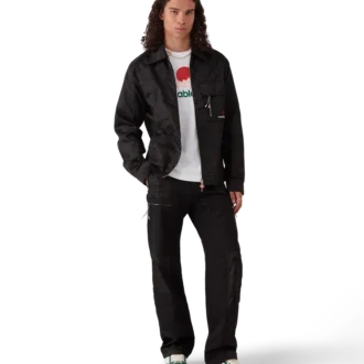 Nylon Mountain kortärmad kamouflage-shorts med dragkedja