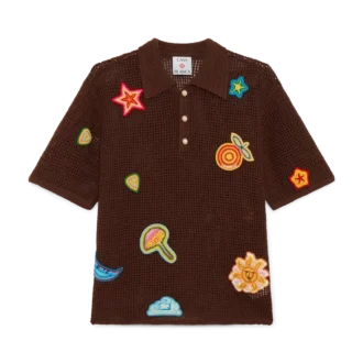 Pikétröja med virkade motiv