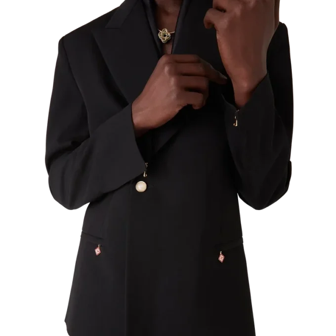 Dubbelknäppt jacka i ull Dubbelknäppt jacka i ull