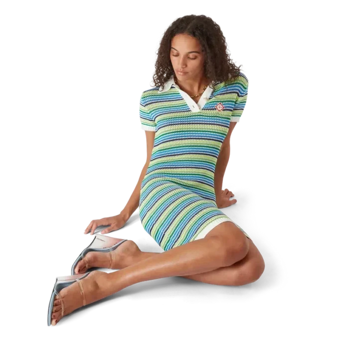 Randig midiklänning med korta ärmar