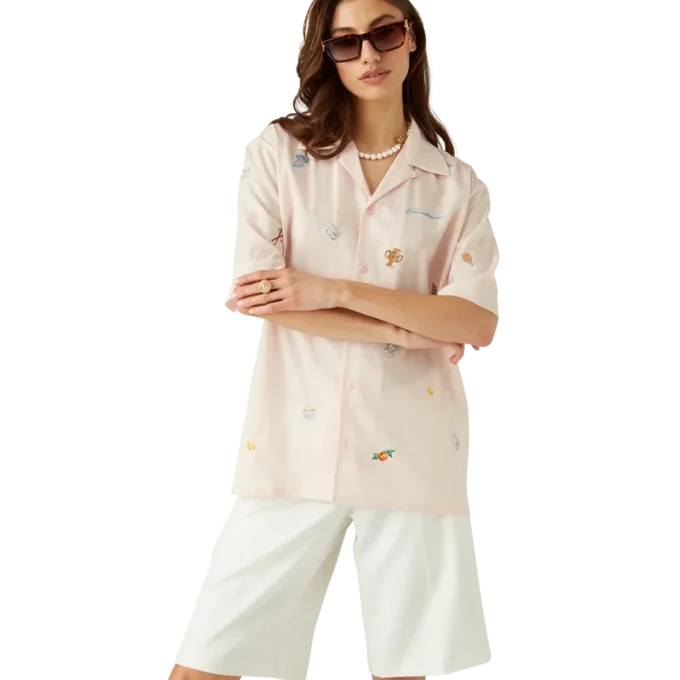 Skjorta med broderat motiv