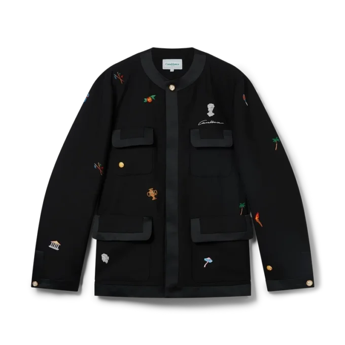 Skräddarsydd jacka i ull med broderat motiv