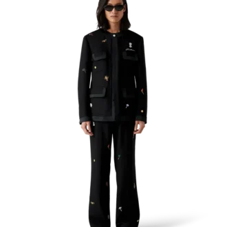 Skräddarsydd jacka i ull med broderat motiv