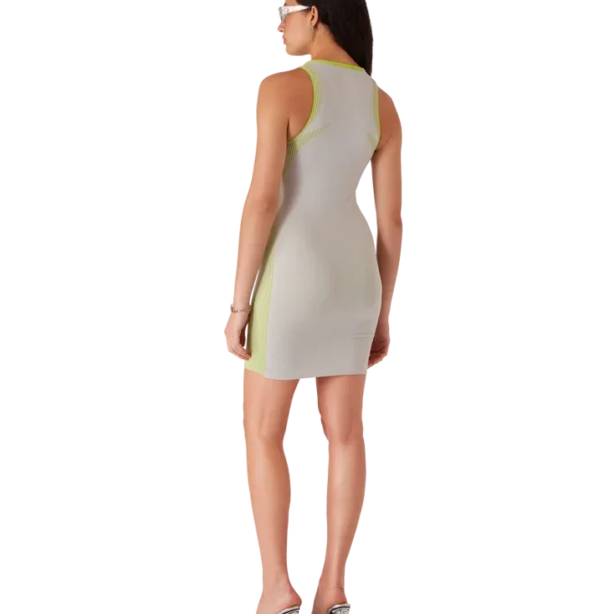 Sömlös klänning Sömlös klänning