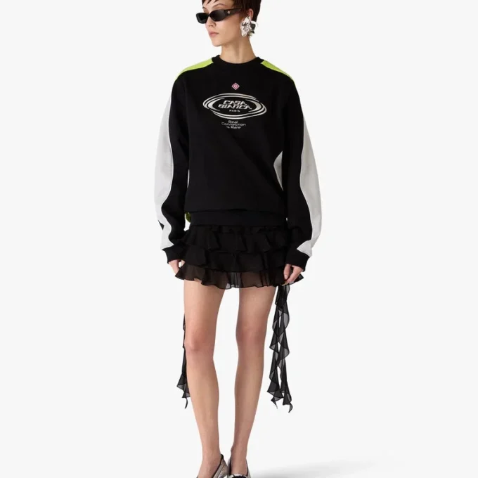 Sneakerspumps med klack i silverläder