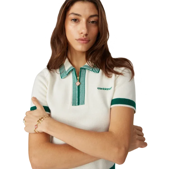 Stickad tennis-skjorta