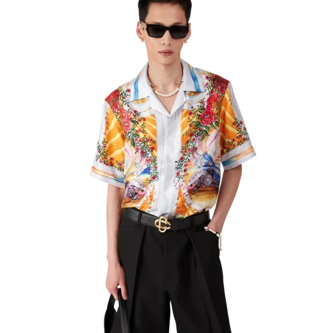 Svart bälte med CC-logotyp