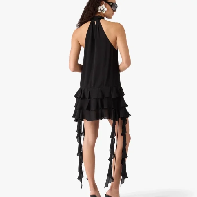 Svart miniklänning i georgette med dubbla volanger