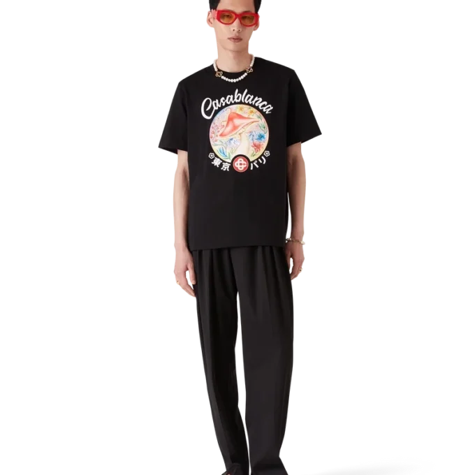 T-shirt med svampemblem