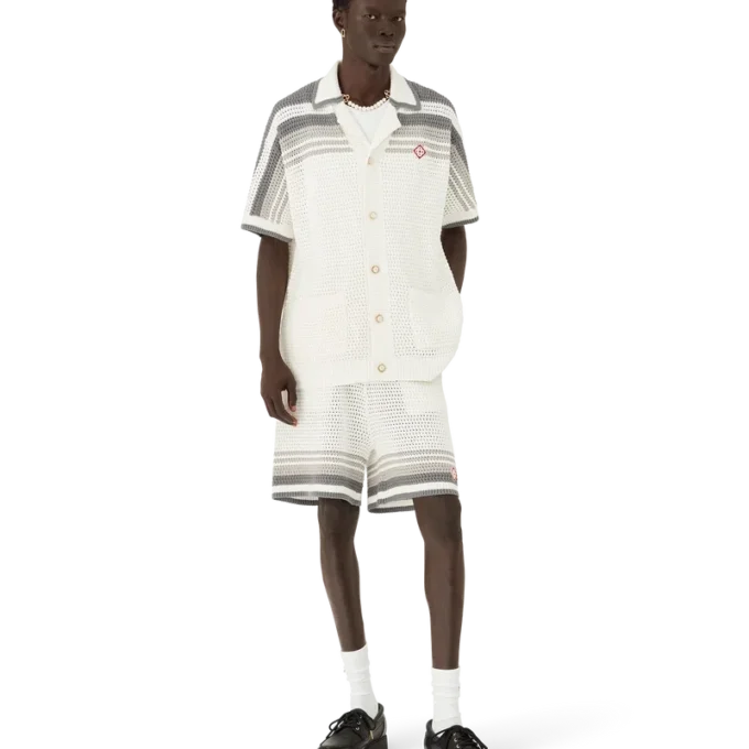 Tennis-virkad skjorta