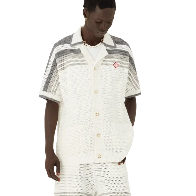 Tennis-virkad skjorta