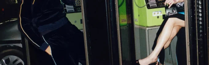 Örhängen med Monogram-logotyp Örhängen med Monogram-logotyp