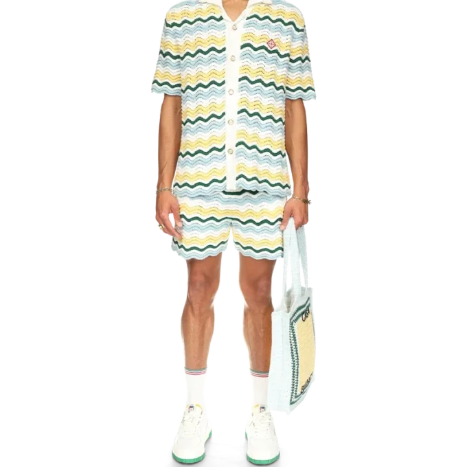 Vågiga bouclé-Shorts