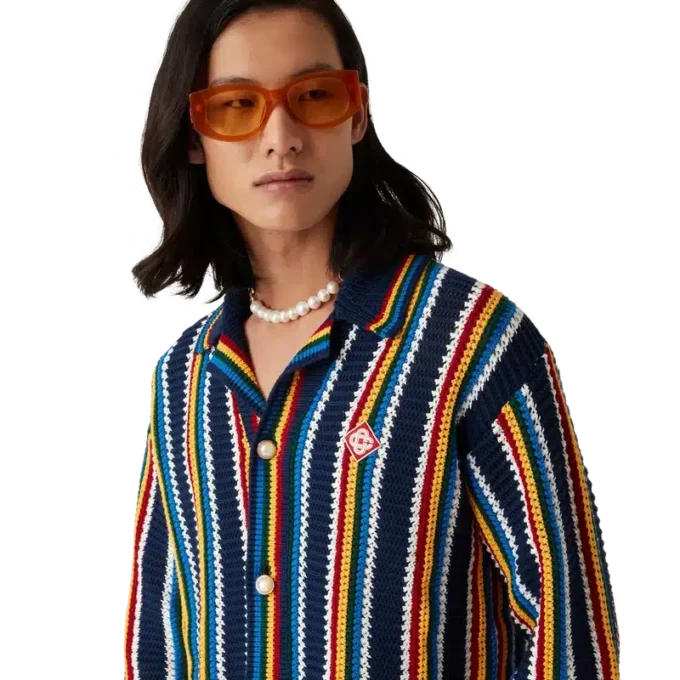 Virkad randig skjorta