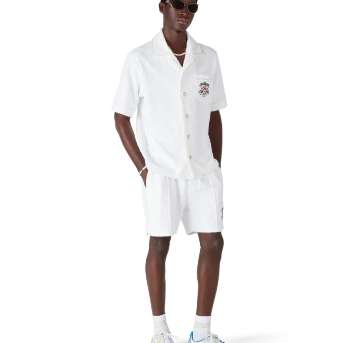 Vit klassisk kortärmad frotté-skjorta med shorts