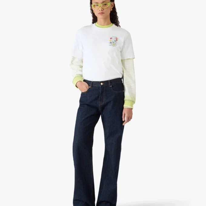 Vit kortärmad T-shirt med graffititryck