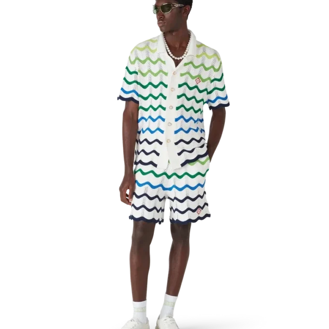 Wave-stickade shorts